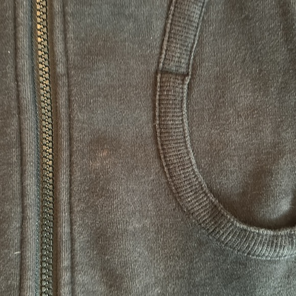 122. Lululemon Scuba Hoodie 
Black - Picture 16 of 16